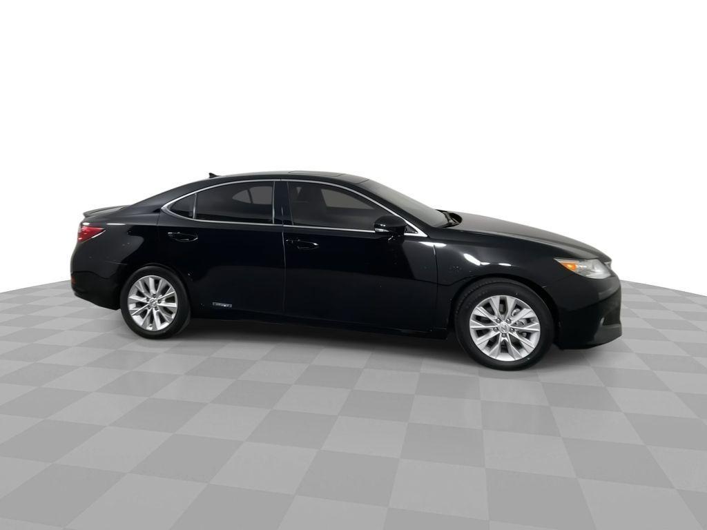 used 2014 Lexus ES 300h car, priced at $16,067