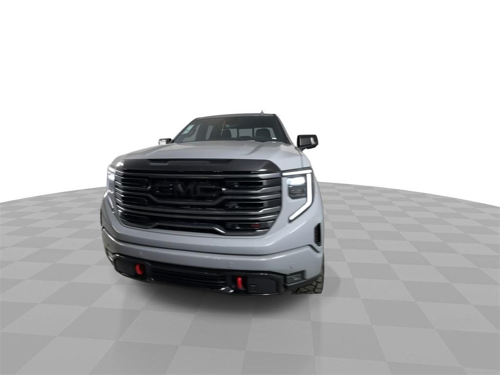 new 2025 GMC Sierra 1500 car, priced at $69,105