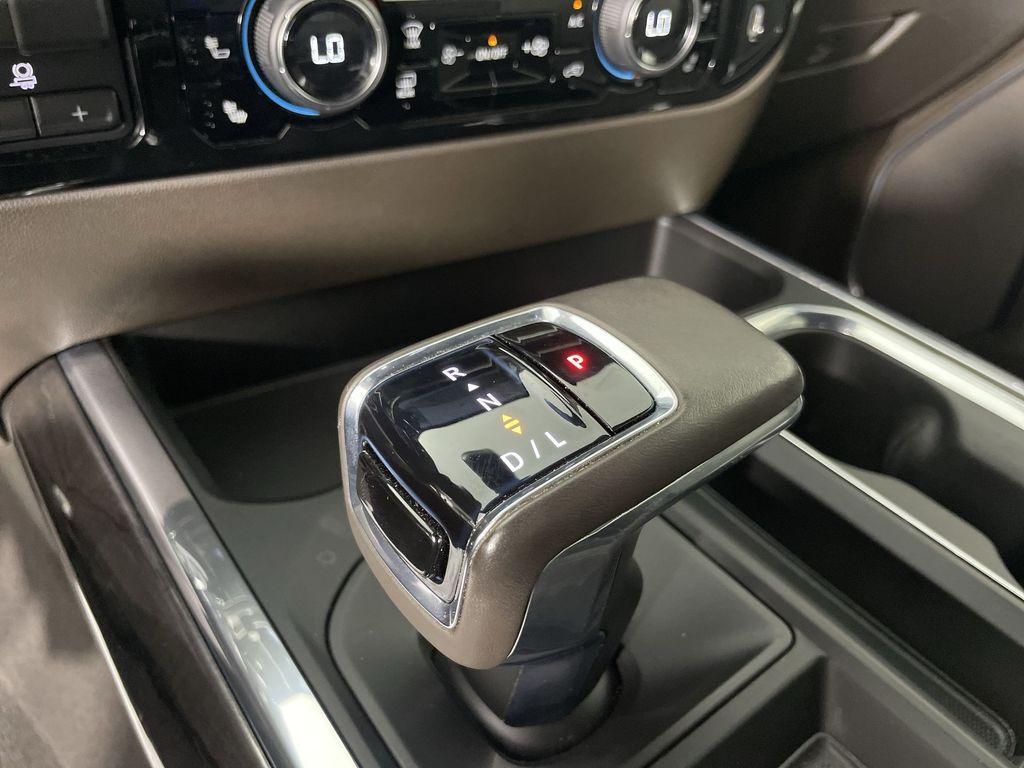 used 2022 Chevrolet Silverado 1500 car, priced at $48,912