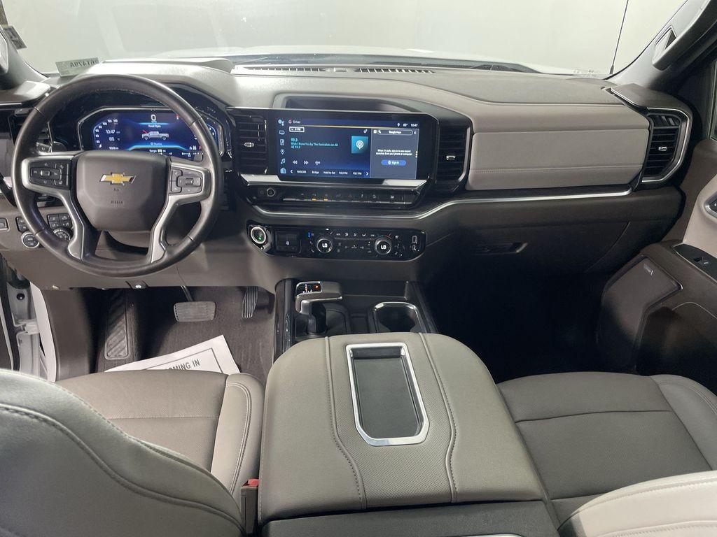 used 2022 Chevrolet Silverado 1500 car, priced at $48,912