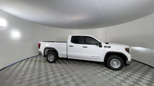 new 2024 GMC Sierra 1500 car, priced at $42,425