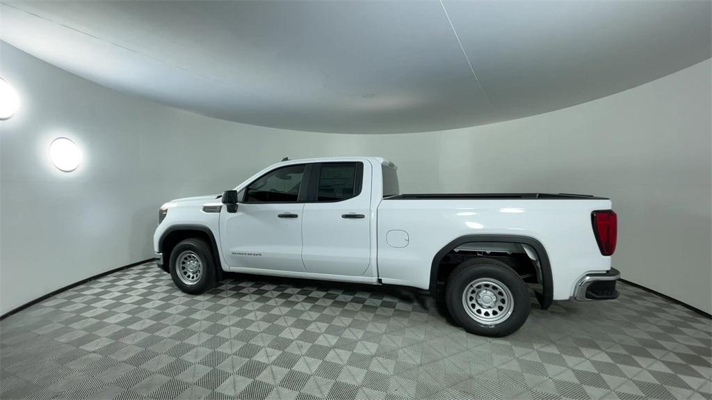 new 2025 GMC Sierra 1500 car, priced at $44,665