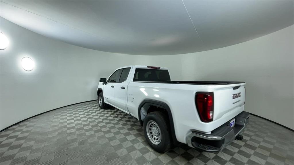 new 2025 GMC Sierra 1500 car, priced at $44,665