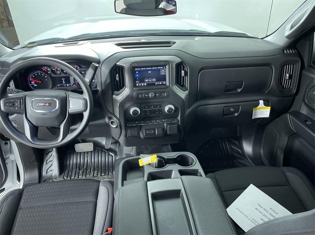 new 2025 GMC Sierra 1500 car, priced at $41,795