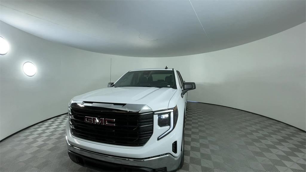 new 2025 GMC Sierra 1500 car, priced at $41,795