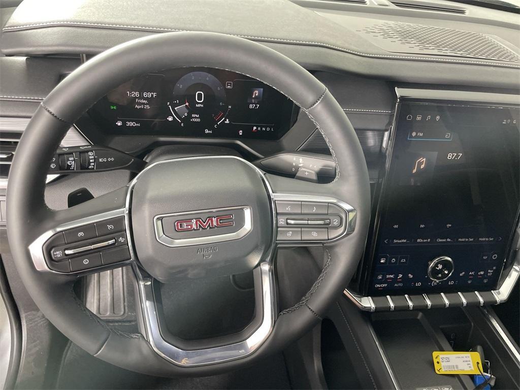 new 2025 GMC Acadia car, priced at $44,990