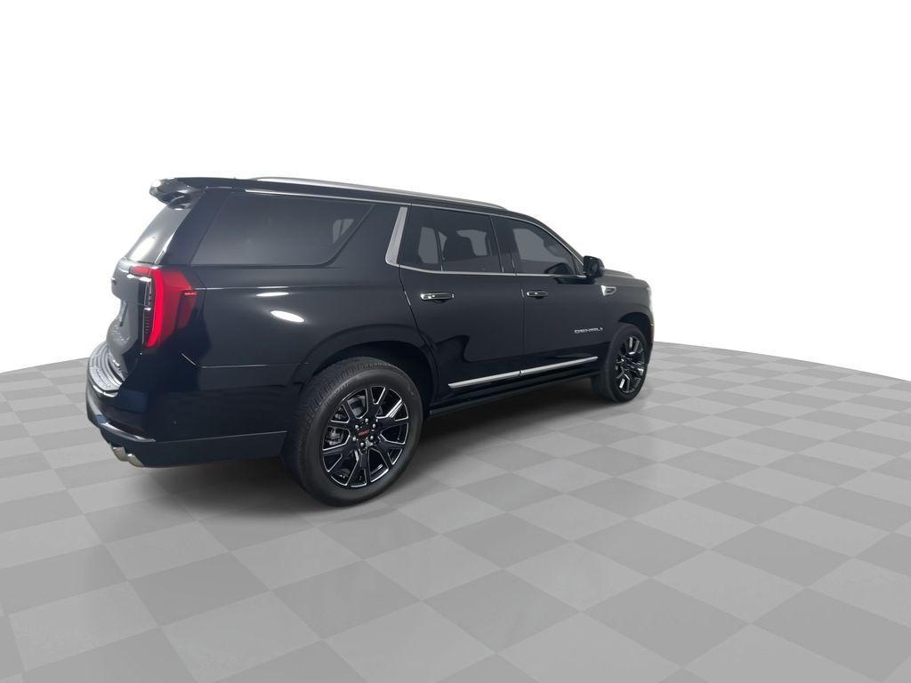 used 2025 GMC Yukon car, priced at $86,905