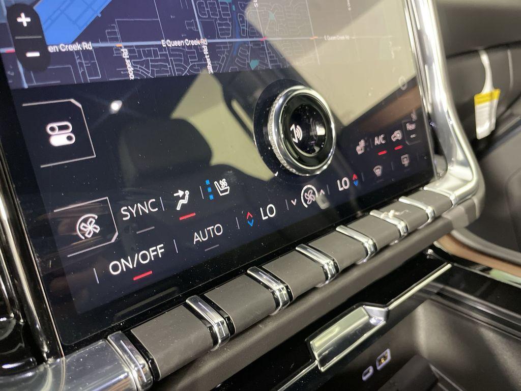 used 2025 GMC Yukon car, priced at $86,905