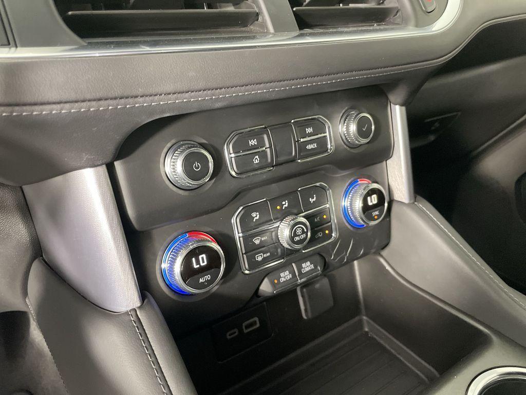 used 2024 GMC Yukon car, priced at $53,800