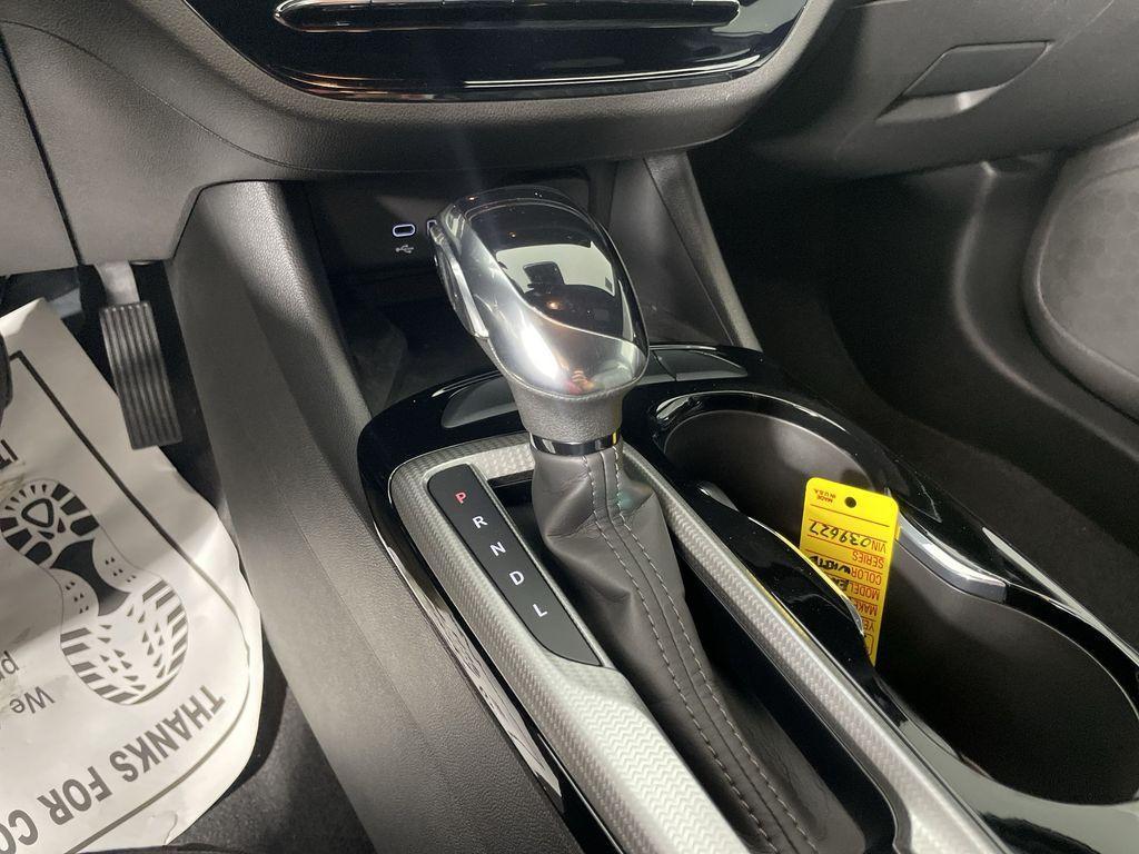 used 2025 Buick Envista car, priced at $30,717