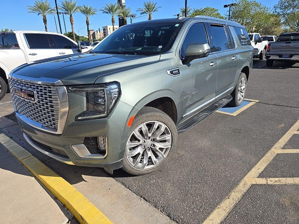 used 2023 GMC Yukon XL car, priced at $67,077