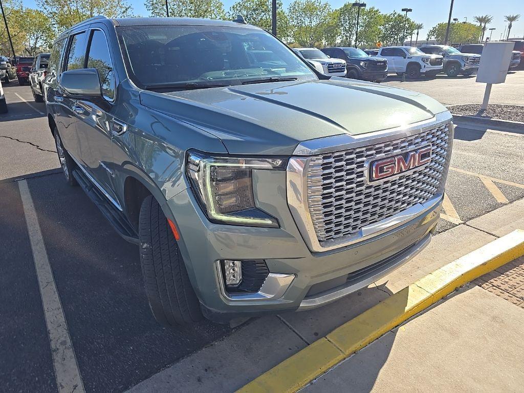 used 2023 GMC Yukon XL car, priced at $67,077