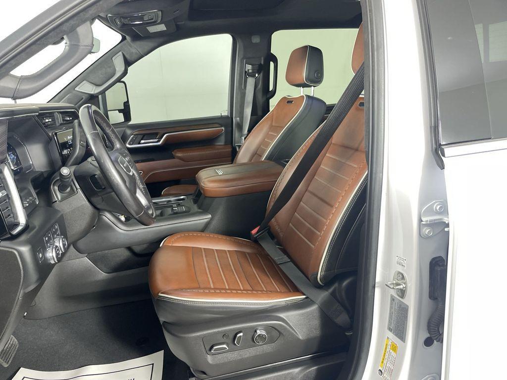 used 2024 GMC Sierra 2500 car, priced at $85,787