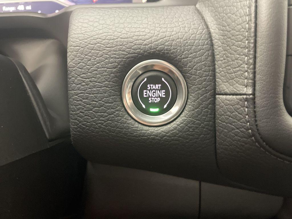 used 2023 GMC Yukon car, priced at $62,859