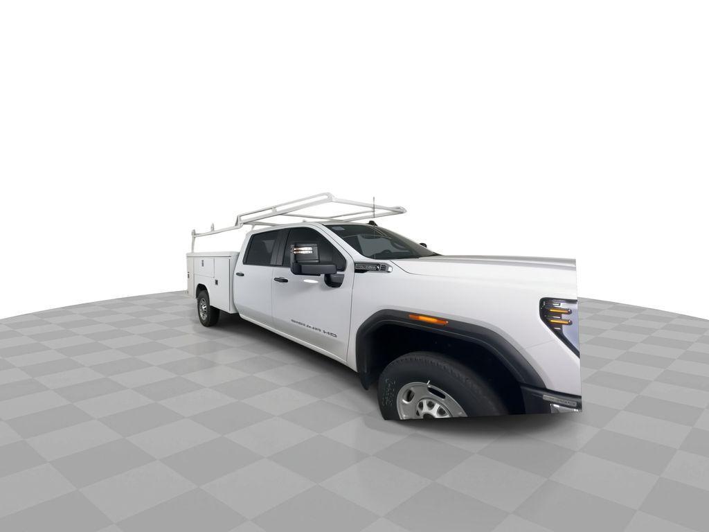 new 2024 GMC Sierra 2500 car, priced at $68,042