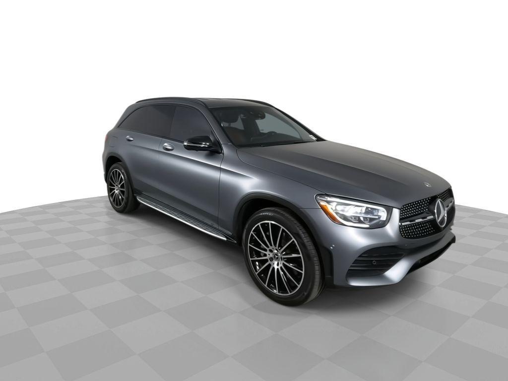 used 2020 Mercedes-Benz GLC 300 car, priced at $24,500