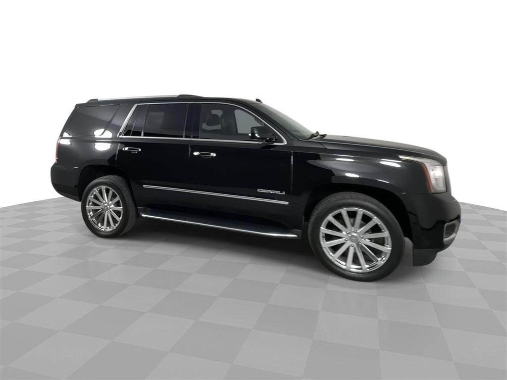 used 2019 GMC Yukon car, priced at $43,042