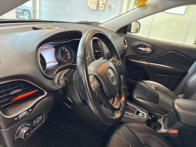 used 2020 Jeep Cherokee car, priced at $23,980