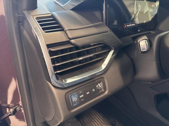 new 2025 GMC Acadia car, priced at $50,281