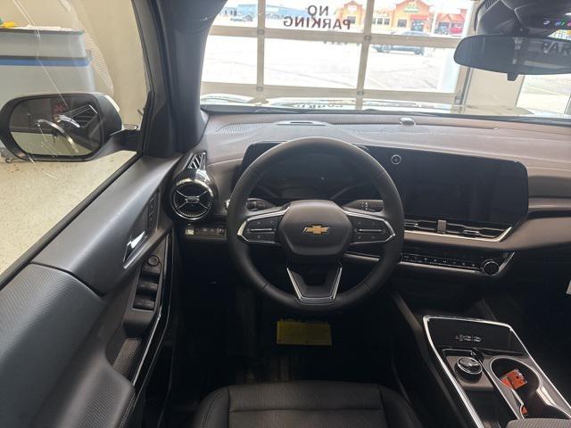 new 2026 Chevrolet Equinox car, priced at $35,219