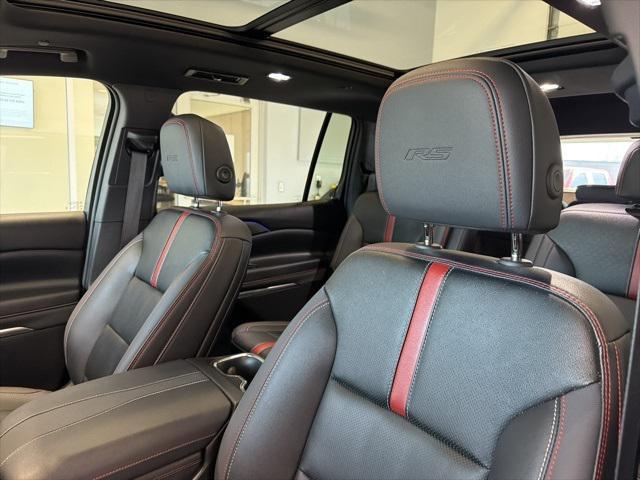used 2024 Chevrolet Traverse car, priced at $50,990