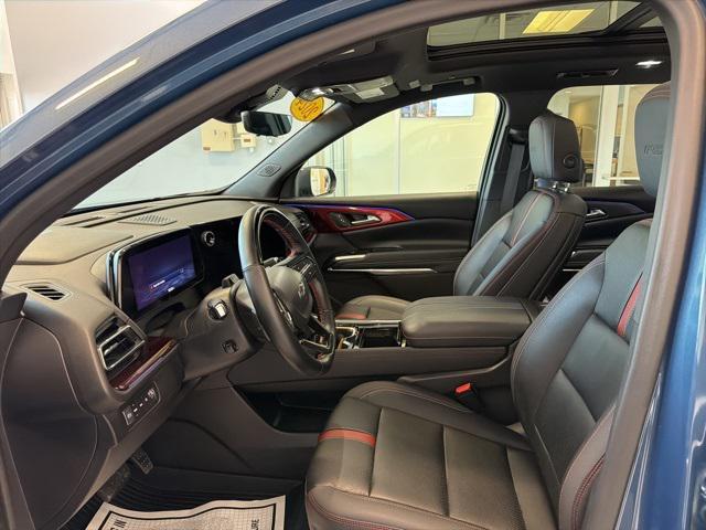 used 2024 Chevrolet Traverse car, priced at $50,990