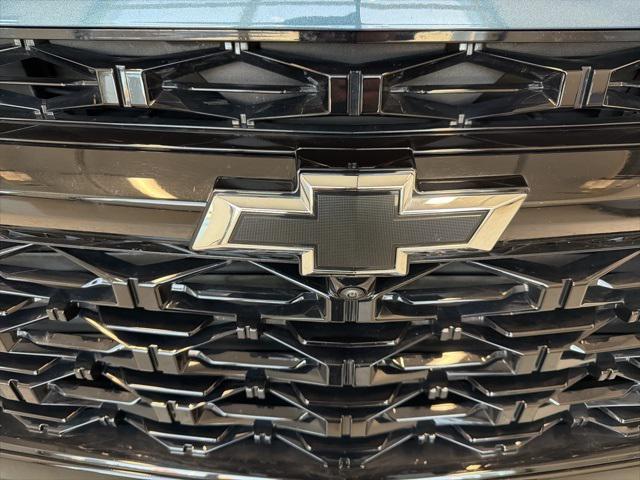 used 2024 Chevrolet Traverse car, priced at $50,990