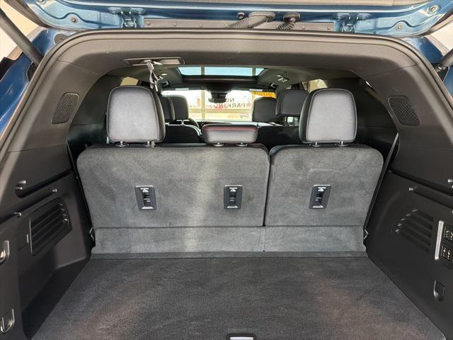 used 2024 Chevrolet Traverse car, priced at $50,990