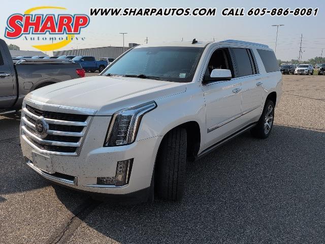used 2015 Cadillac Escalade ESV car, priced at $22,998