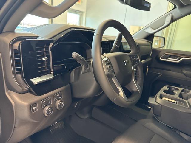 new 2025 Chevrolet Silverado 1500 car, priced at $57,859