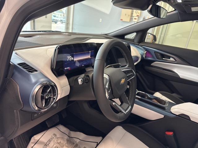 new 2025 Chevrolet Equinox EV car, priced at $46,883
