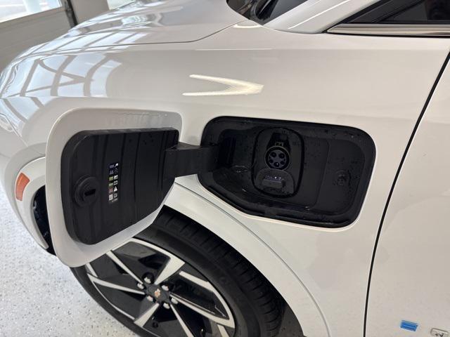 new 2025 Chevrolet Equinox EV car, priced at $46,883