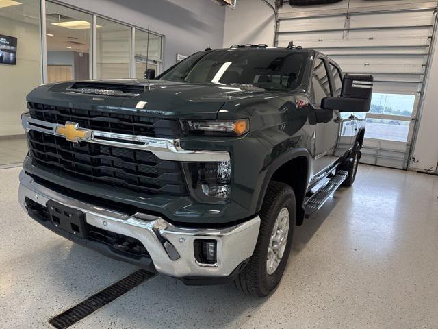 new 2025 Chevrolet Silverado 3500 car, priced at $66,037