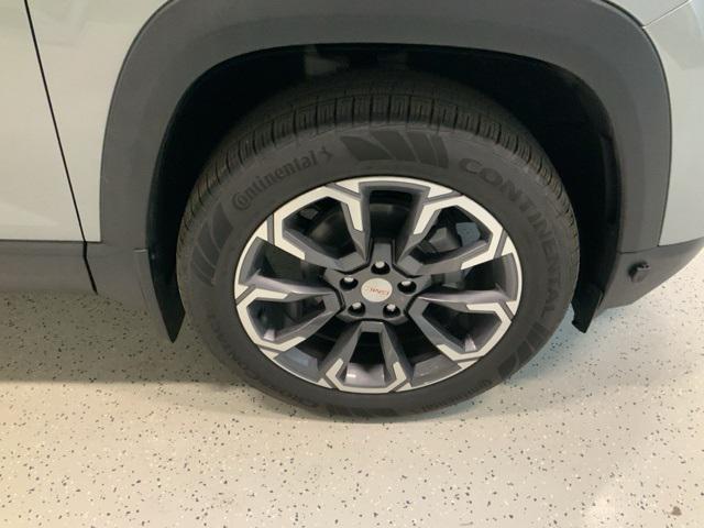 new 2026 GMC Terrain car, priced at $38,001