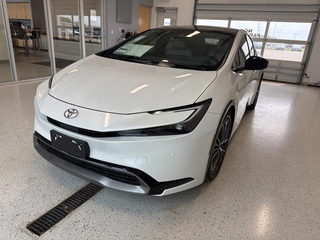 new 2025 Toyota Prius car, priced at $39,162