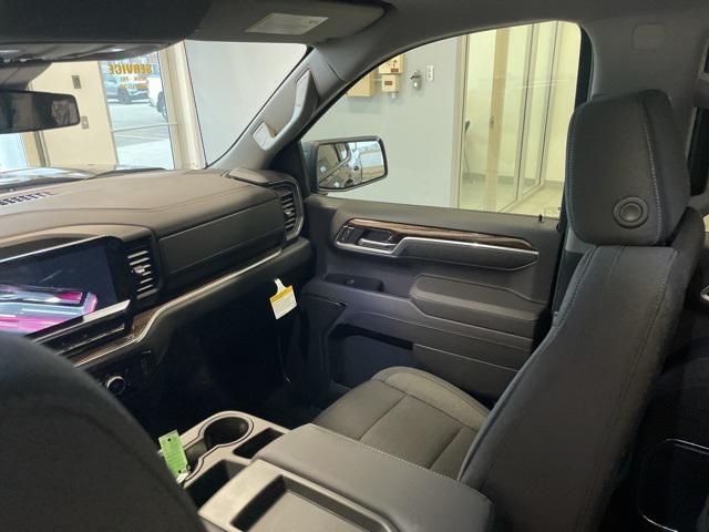 new 2025 GMC Sierra 1500 car, priced at $54,975