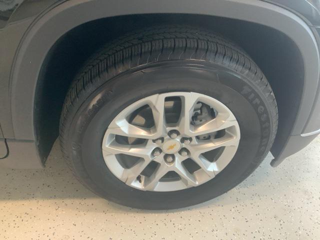 used 2021 Chevrolet Traverse car, priced at $24,870