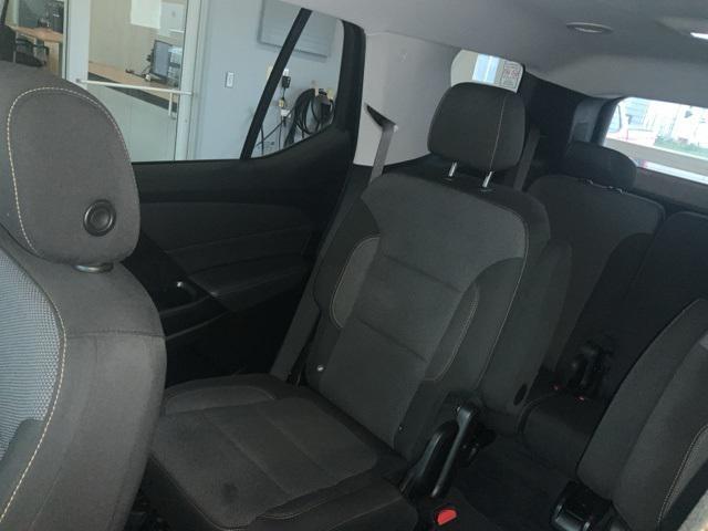 used 2021 Chevrolet Traverse car, priced at $24,870