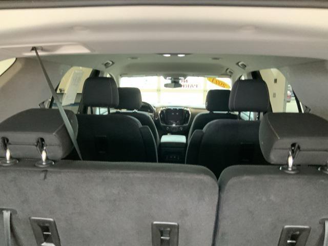used 2021 Chevrolet Traverse car, priced at $24,870