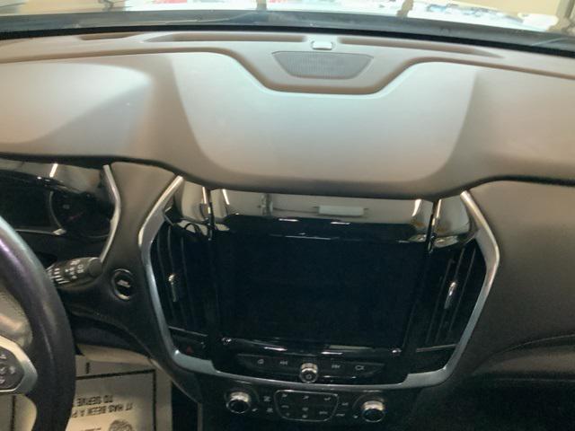 used 2021 Chevrolet Traverse car, priced at $24,870