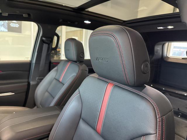 used 2024 Chevrolet Traverse car, priced at $51,740
