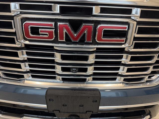 new 2025 GMC Yukon XL car, priced at $88,556