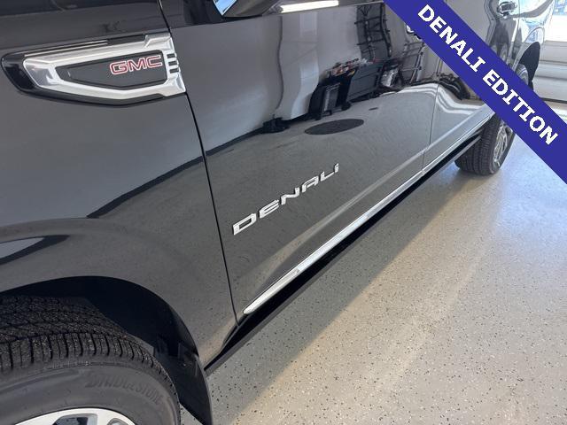 new 2025 GMC Yukon XL car, priced at $97,472