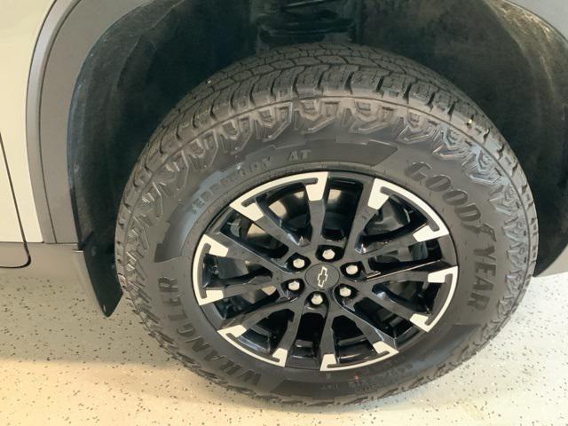used 2024 Chevrolet Traverse car, priced at $48,608