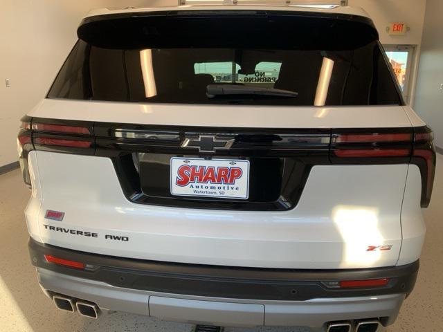 used 2025 Chevrolet Traverse car, priced at $47,702