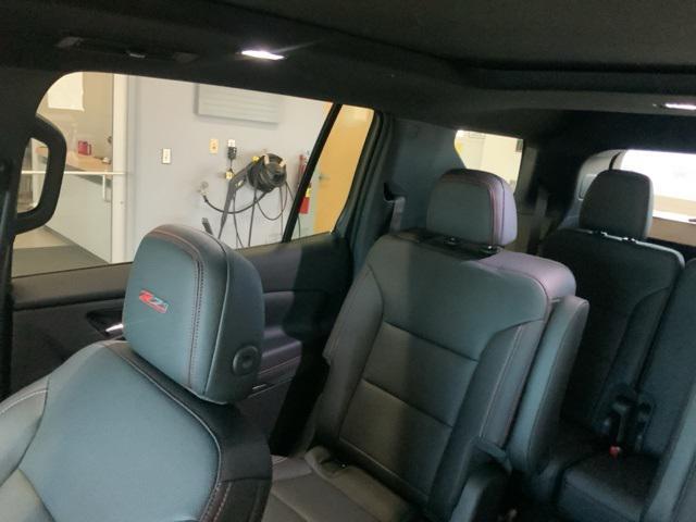 used 2025 Chevrolet Traverse car, priced at $47,702