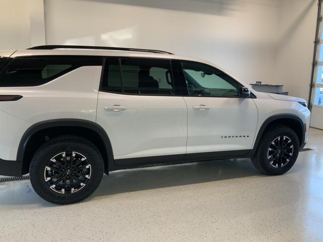 used 2025 Chevrolet Traverse car, priced at $47,702