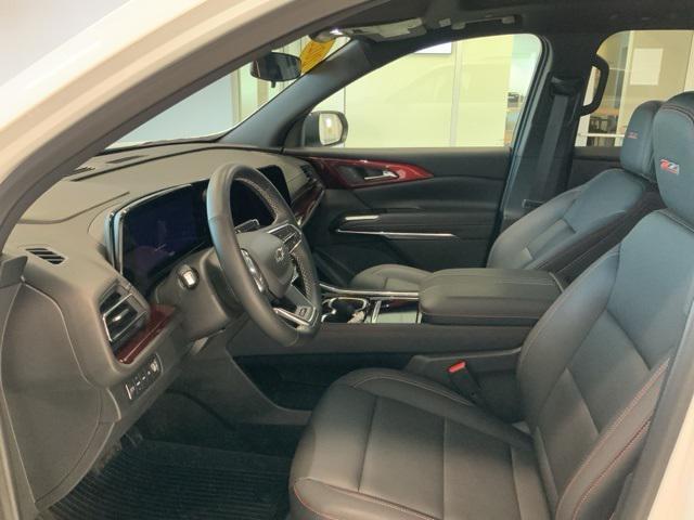 used 2025 Chevrolet Traverse car, priced at $47,702