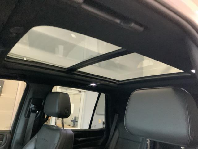 used 2022 GMC Yukon car, priced at $62,740
