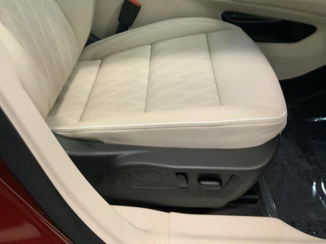 used 2023 Buick Envision car, priced at $33,720